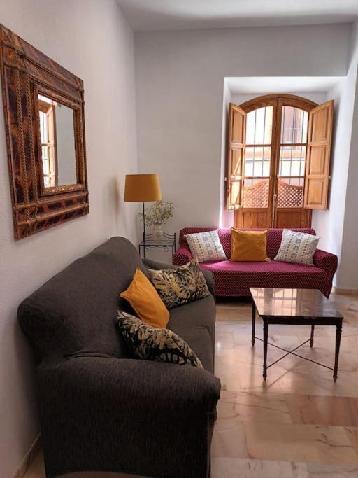 Apartamento Puerta Real Σεβίλλη Εξωτερικό φωτογραφία