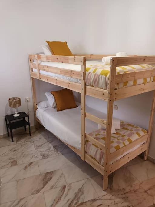 Apartamento Puerta Real Σεβίλλη Εξωτερικό φωτογραφία